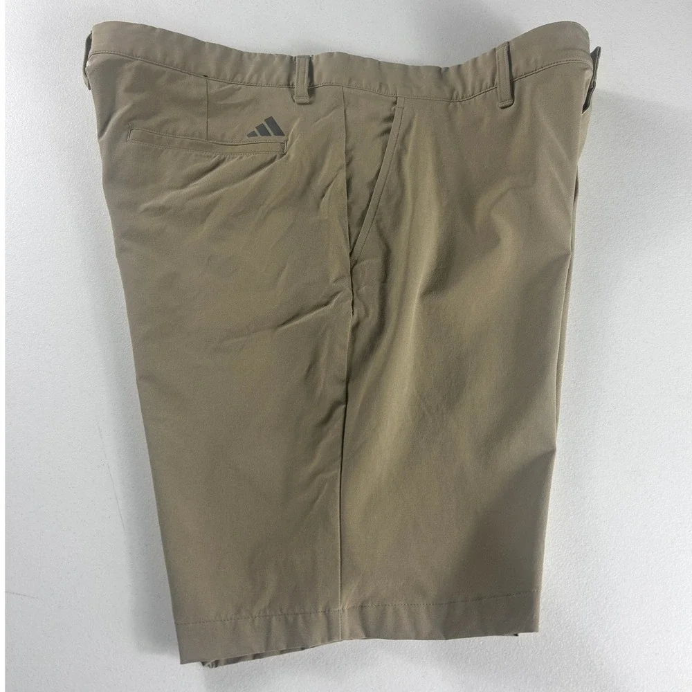 Adidas Mens Golf Shorts Size 36 Brown Khaki Stretch Primegreen Performance